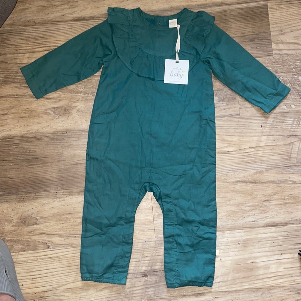Hallmark baby Ruffle Evergreen Romper 18-24 months